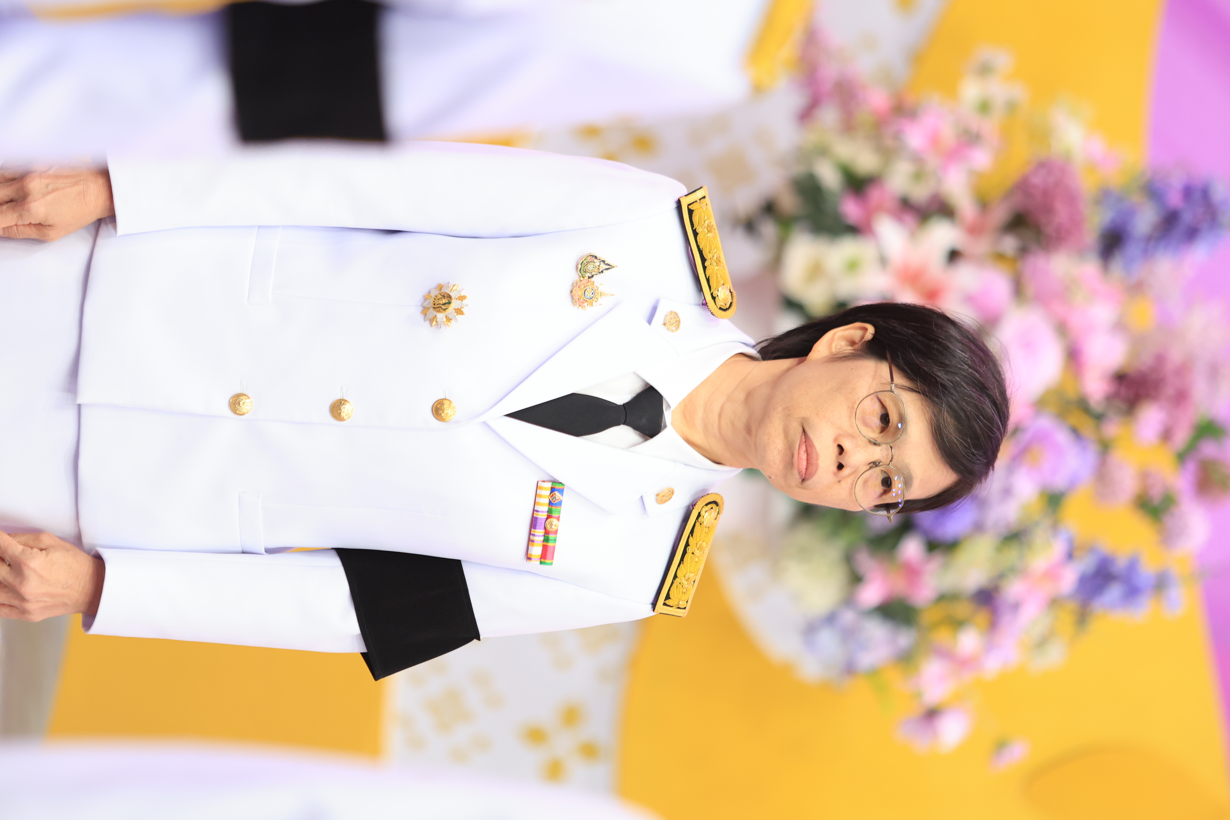 title - คณะผู้บริหาร ส.ป.ก. บันทึกเทปถวายพระพรชัยมงคล สมเด็จพระนางเจ้าสุทิดา พัชรสุธาพิมลลักษณ พระบรมราชินี เนื่องในโอกาสวันเฉลิมพระชนมพรรษา 48 พรรษา
